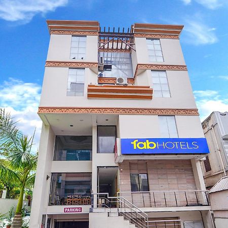 Fabhotel Ess Paradise - Nr Bus Stand Coimbatore Ngoại thất bức ảnh
